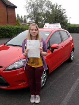 Congratulations Grace. A well deserved first time pass today. Hopefully see you soon for a Pass Plus course before you drive on the motorway to start University. Once again well done and drive safe!...