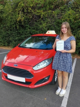 Well done Viki. Passed your test first attempt today. Well deserved, you&acute;ve worked very hard on your lessons.. Drive Safe!