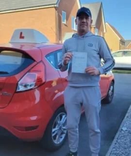 Passed 1st Time! Congratulations Lee. Passed your driving test first attempt today, you've been great to teach. Drive Safe!